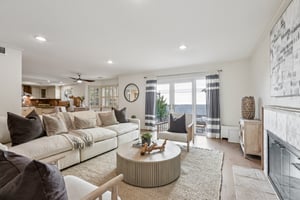 Bataan Rd-S1001-017.jpg