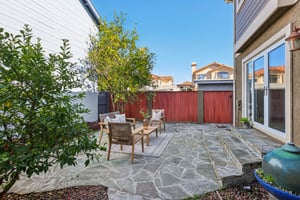 Bataan Rd-S1001-050.jpg