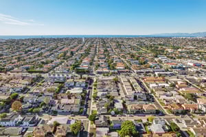 Bataan Rd-S1001-056.jpg