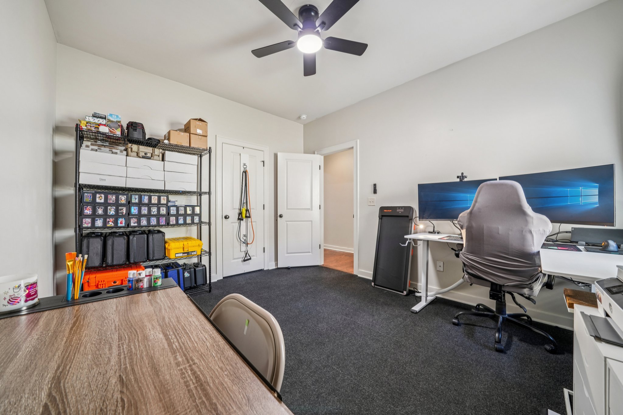 Regent Park Ln-S2103-024.jpg
