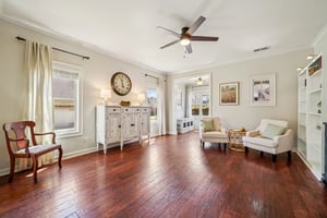 Regent Park Ln-S2103-006.jpg