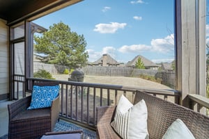 Regent Park Ln-S2103-052.jpg