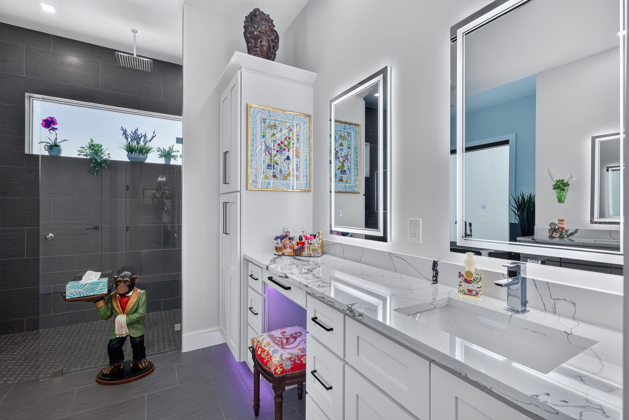 Guest Bathroom 4