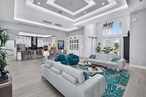 Living Room 3 of 4