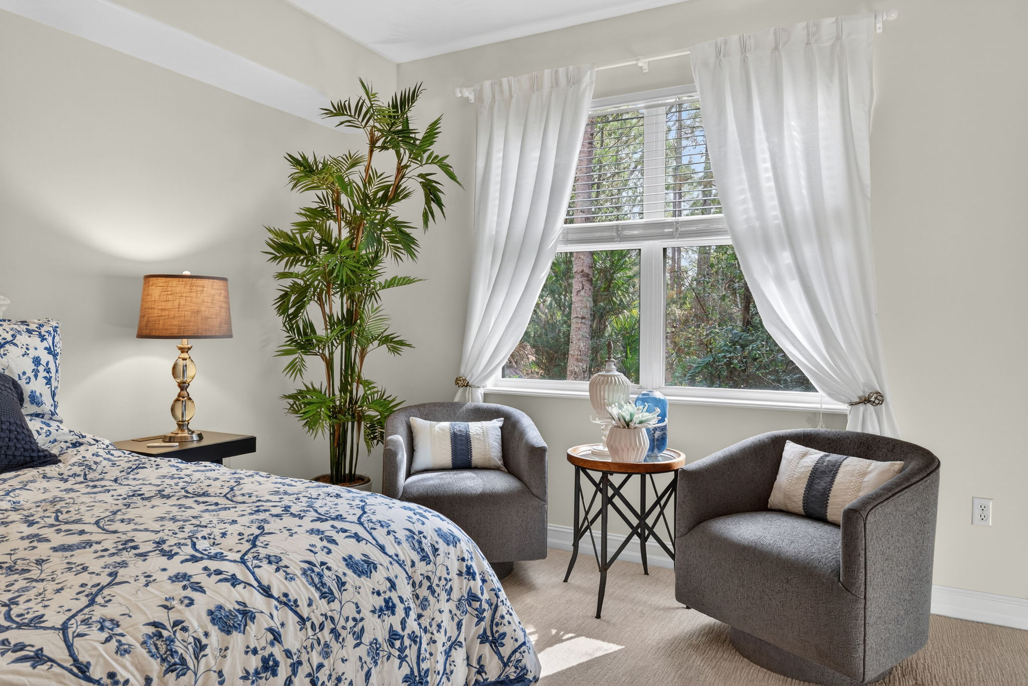 Seating area for reading or to watch tv