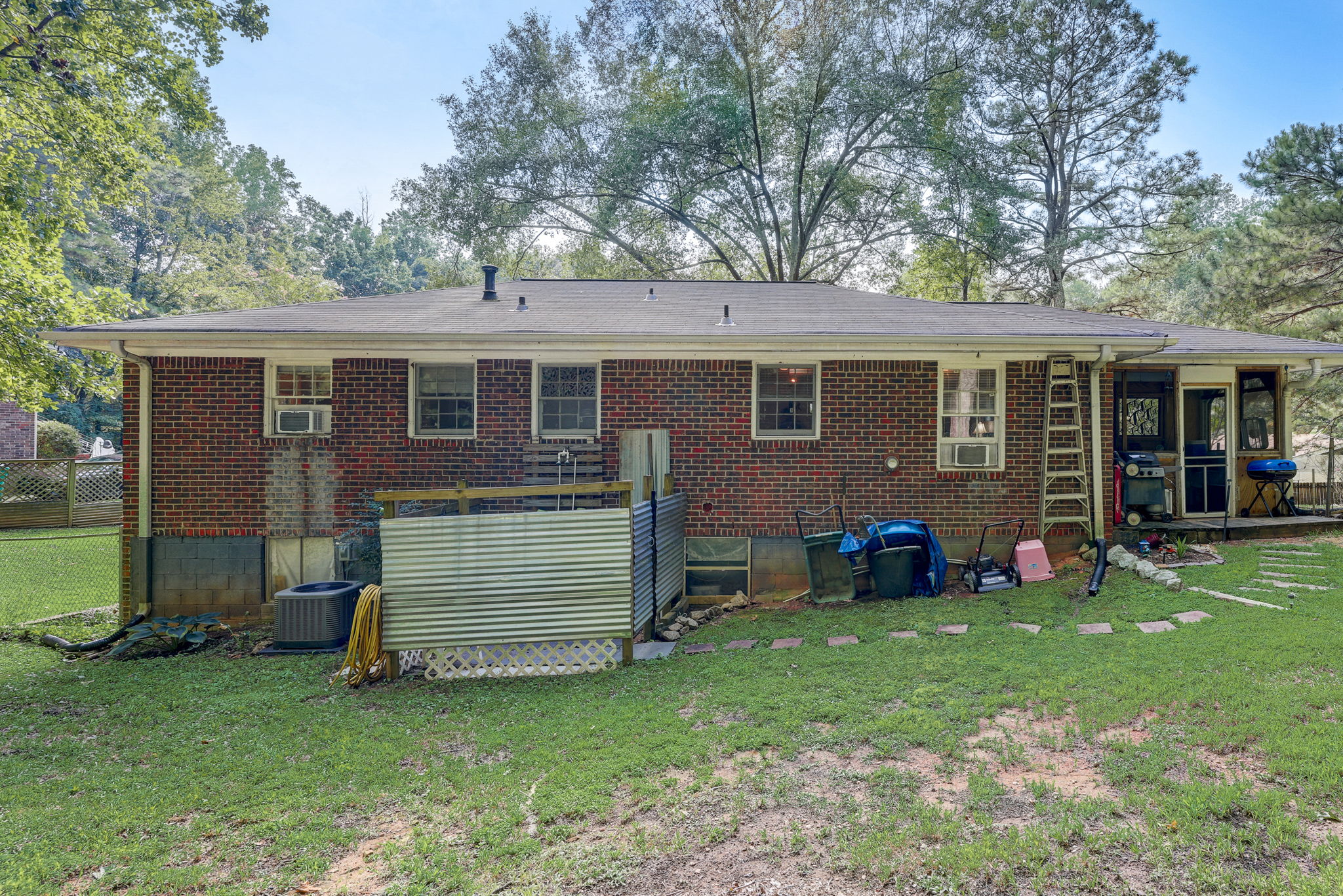Winchester Ct SW-025