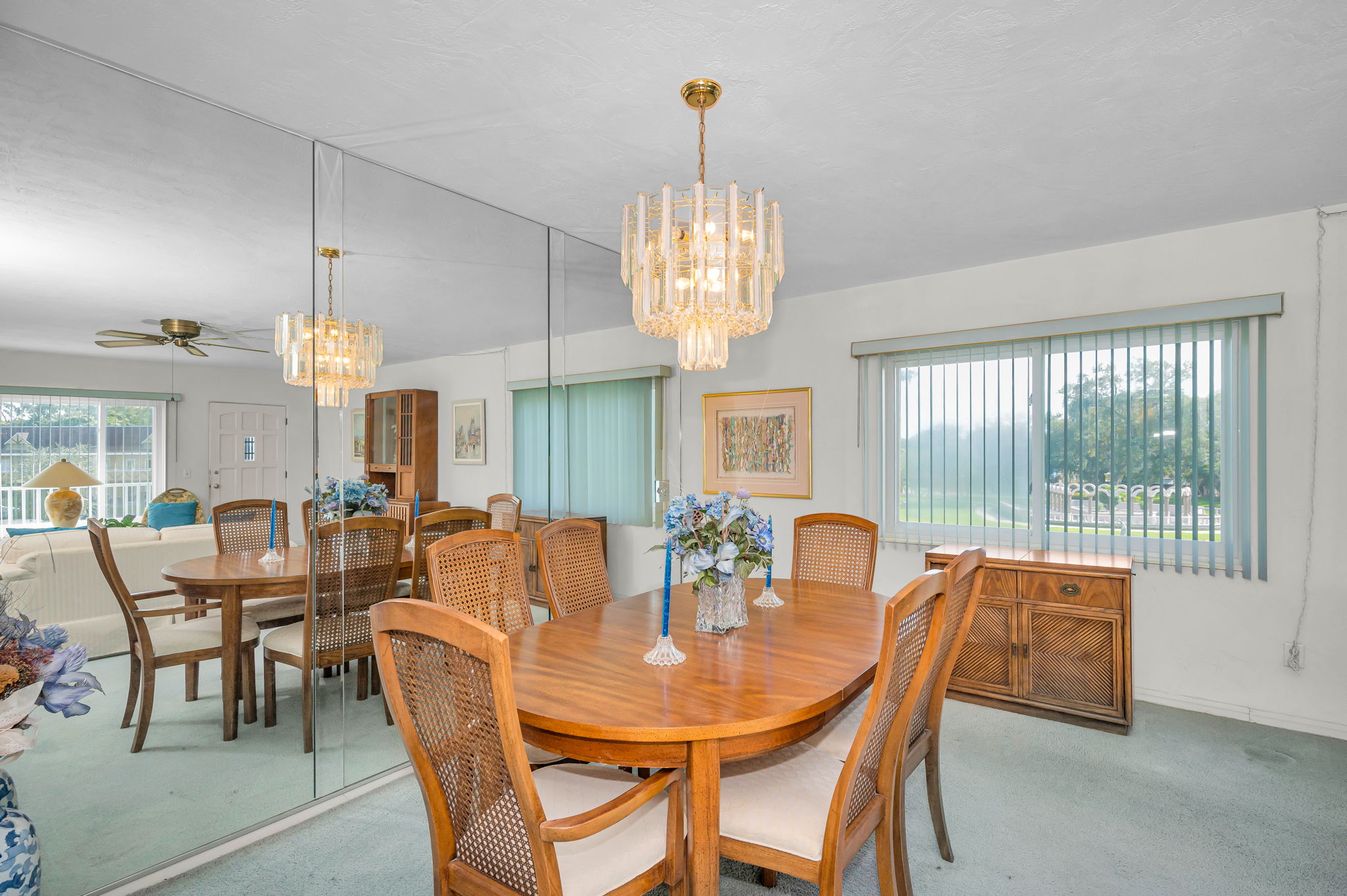 Dining Room3