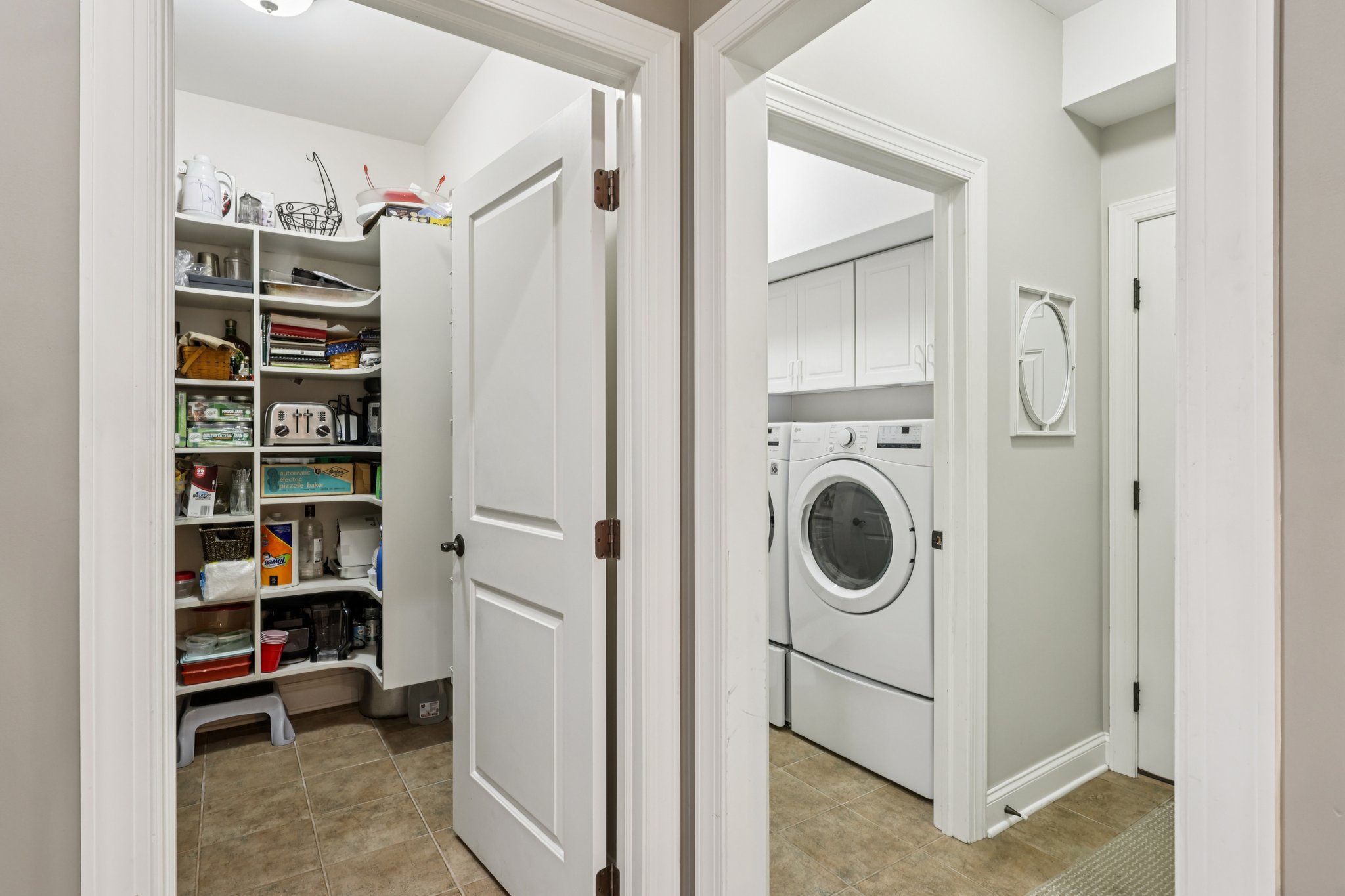 Deacon Dr-S2011-039.jpg