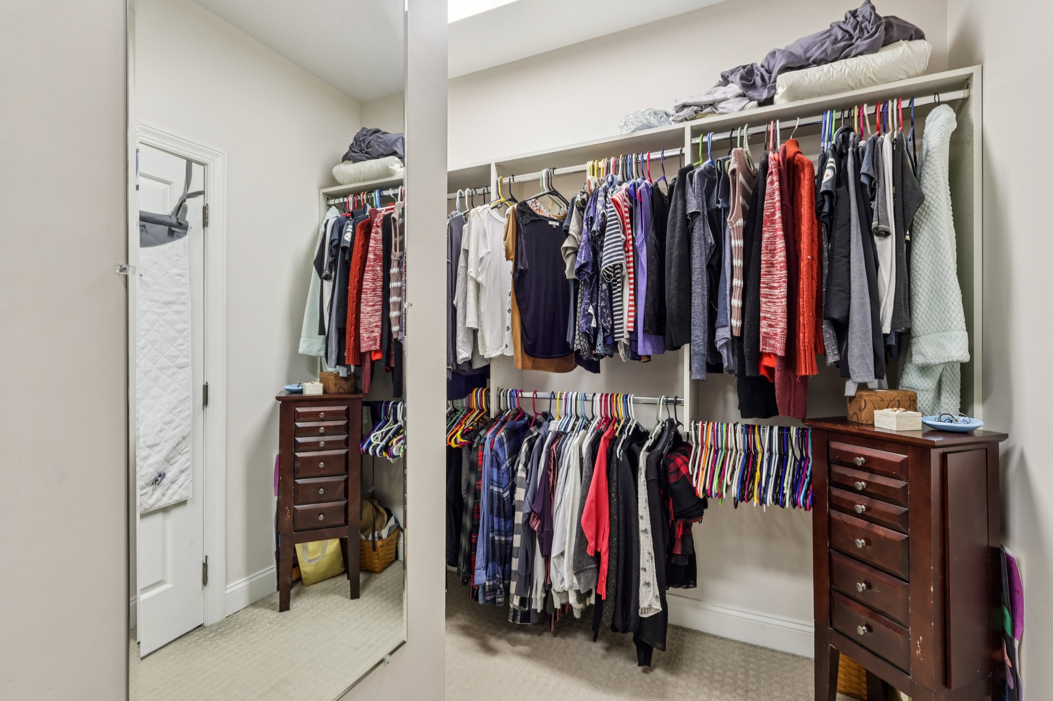 Deacon Dr-S2011-042.jpg