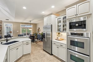 Deacon Dr-S2011-027.jpg