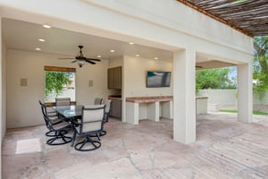 2002 E Caroline Ln - 008.jpg