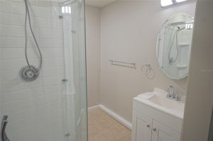  Photo 34