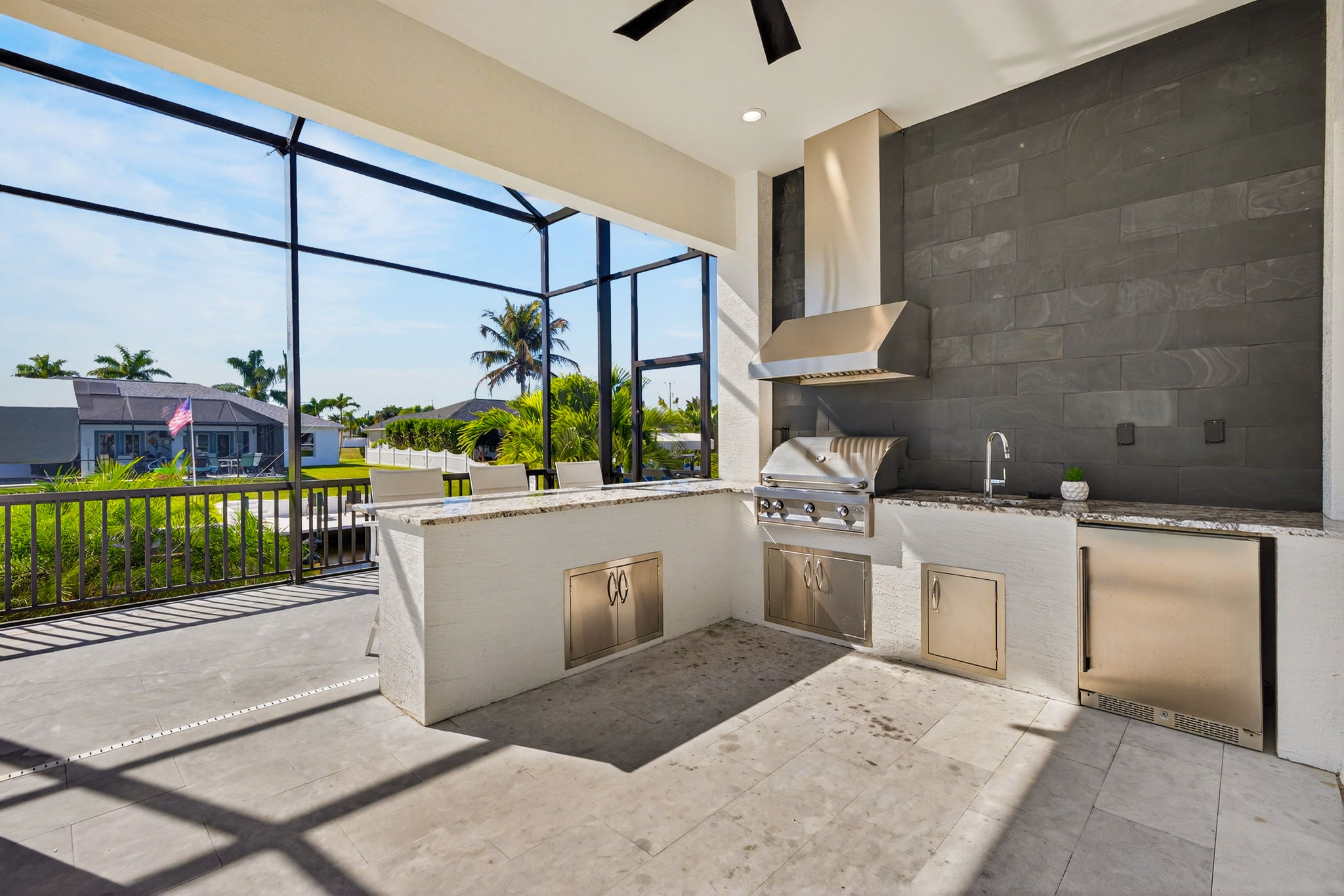 Outdoor Kitchen Grill