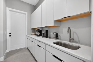 Butler's Pantry 2 of 2