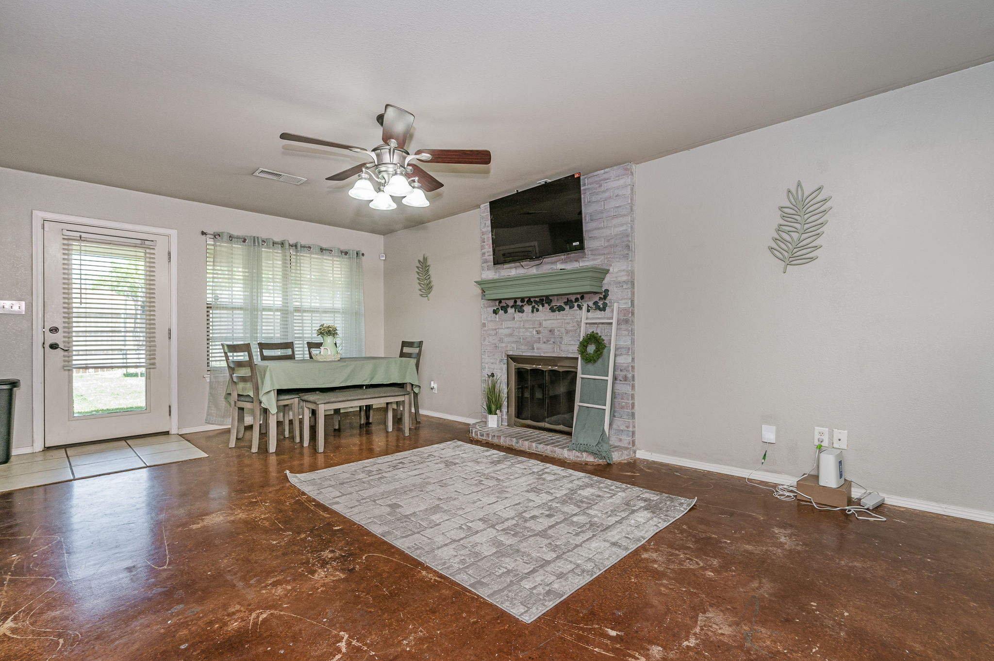 2002 SW 61st Ave 09