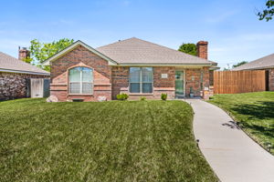 2002 SW 61st Ave 01