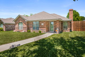 2002 SW 61st Ave 02