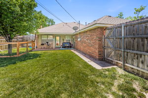 2002 SW 61st Ave 04