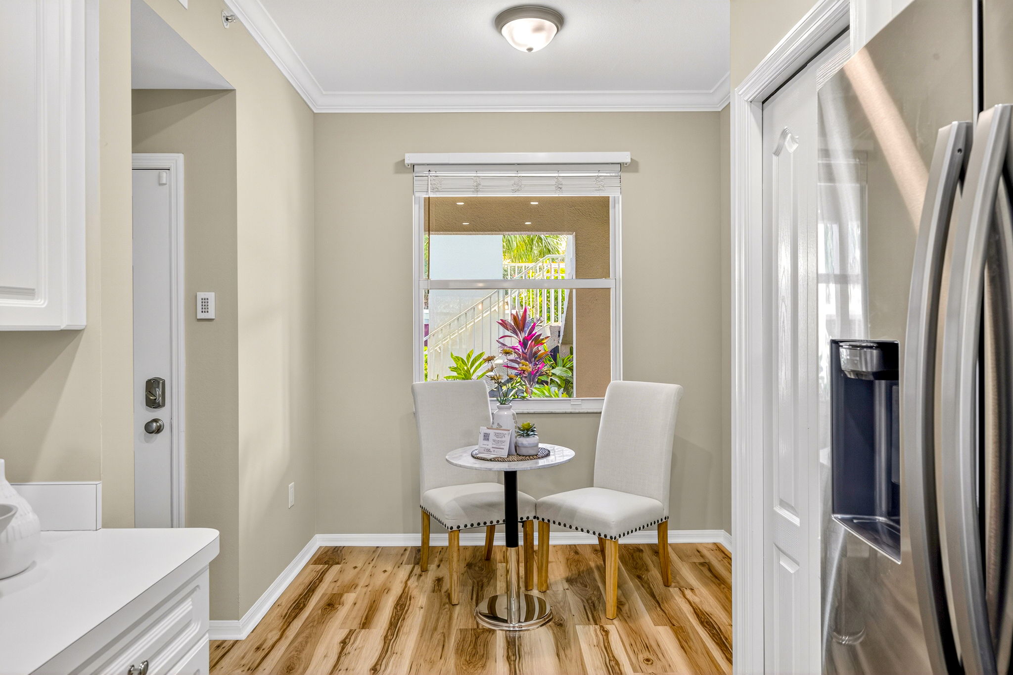 Breakfast Nook 2 of 2