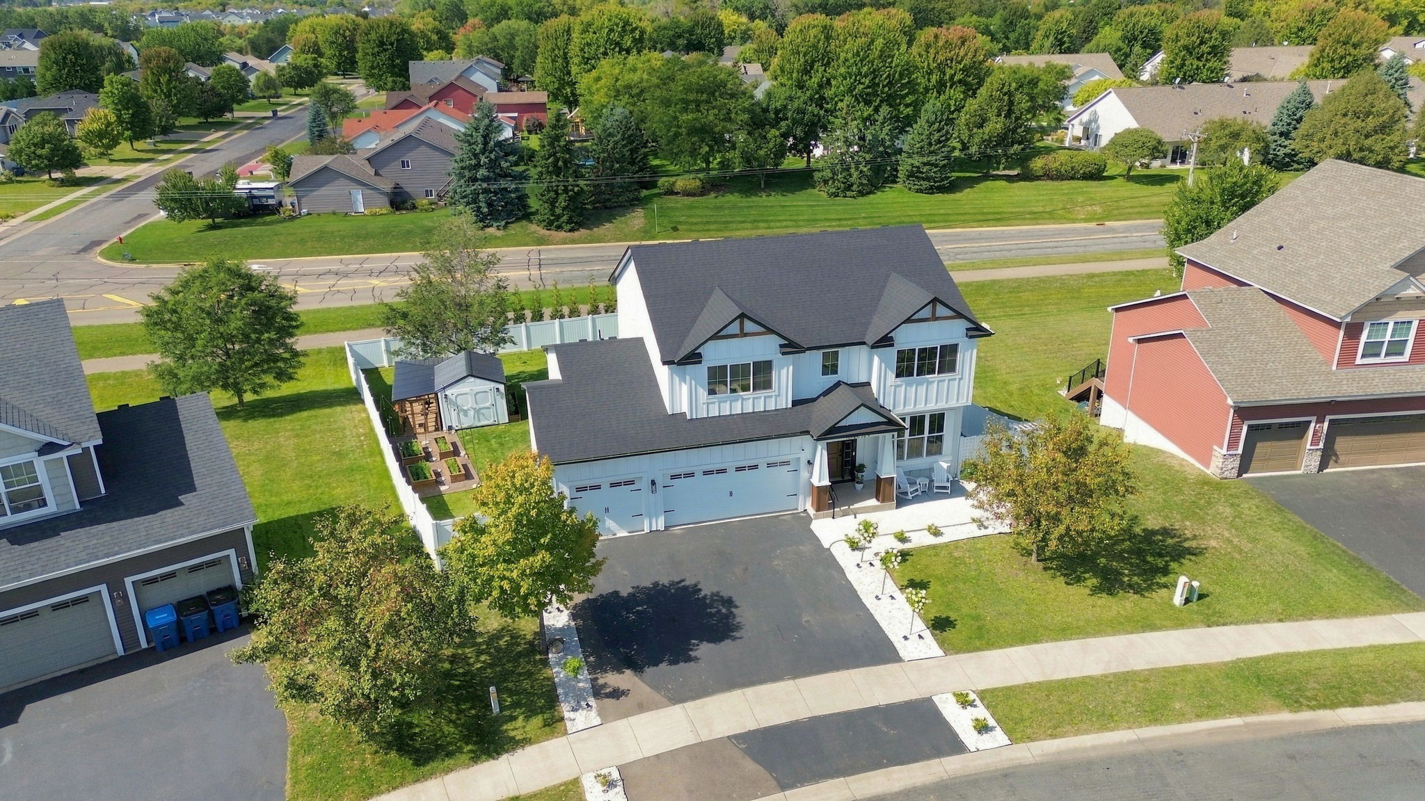 20024 Fern Glen Lane N - Brand new LP siding, fascia, soffits, gutters, and new architectural shingle roof