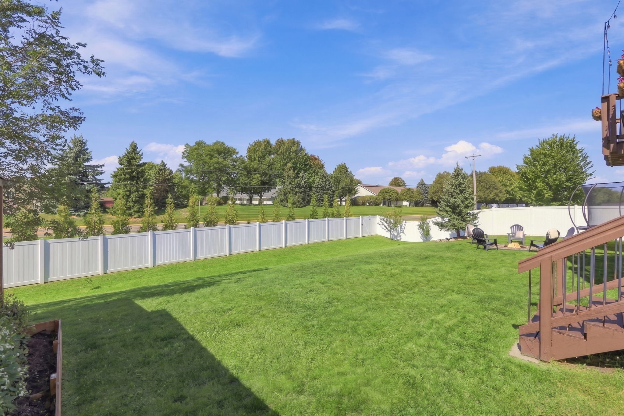 20024 Fern Glen Lane N - In-ground sprinkler system around whole-home radius