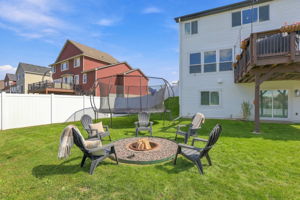 20024 Fern Glen Lane N - Built-in firepit area with in-ground vent/airflow