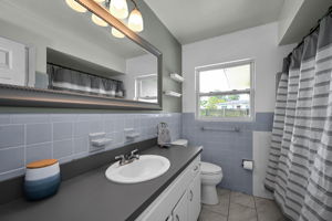Bathroom1