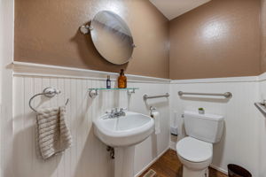  Photo 12