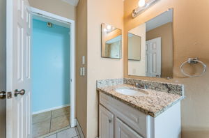 Bathroom 2b