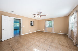 Family Room 4