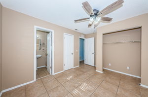 Primary Bedroom 1b-2