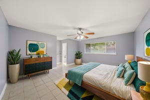 014_2003 Williamsburg Ct S HDR-53 virtually staged.jpeg