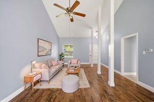 005_2003 Williamsburg Ct S HDR-2 virtually staged.jpeg