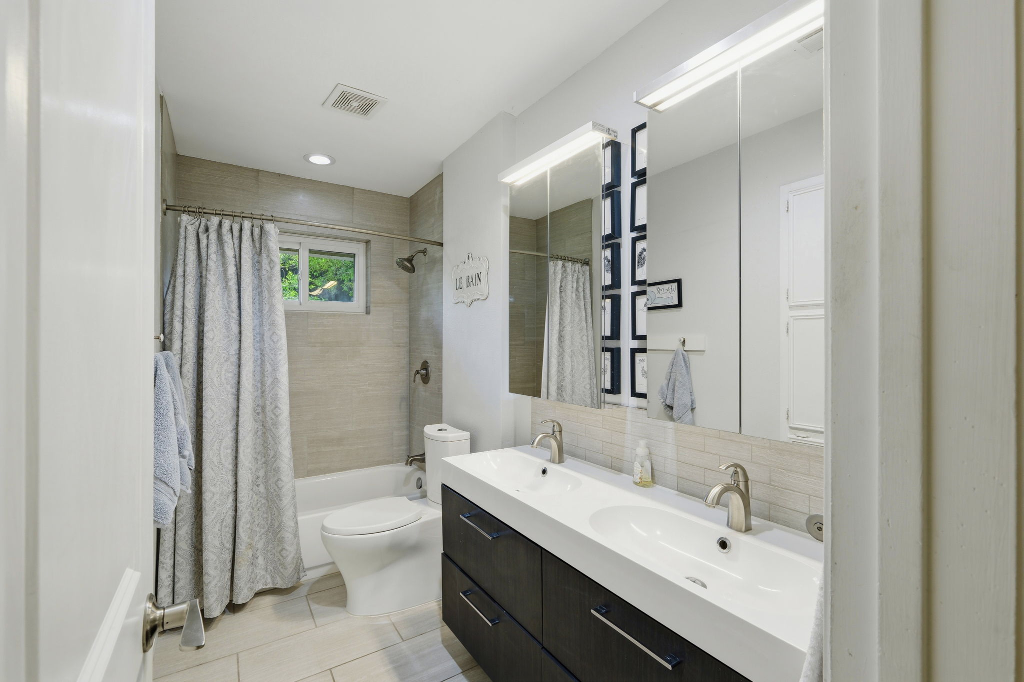 Hall Bathroom