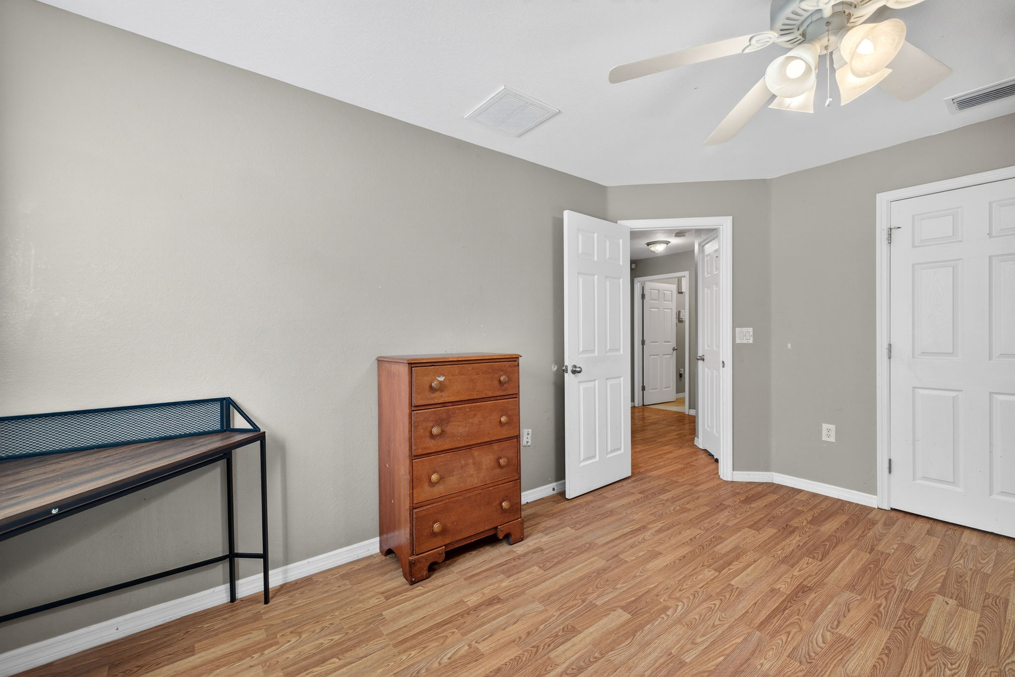 Guest Bedroom 2 - 2 of 2