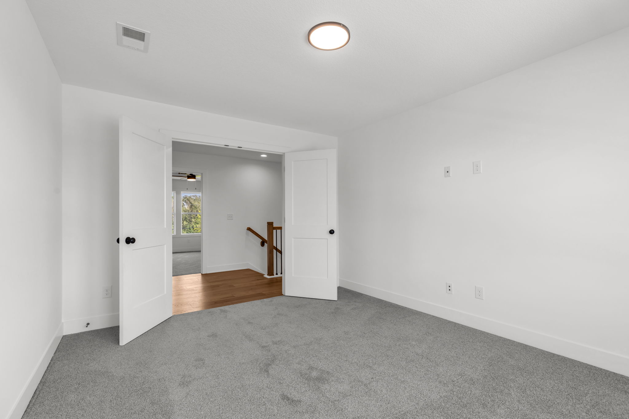 Interior-14
