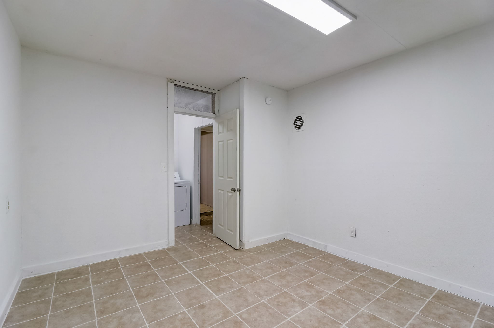 Rawhide Ln-027
