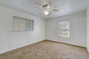 Rawhide Ln-029
