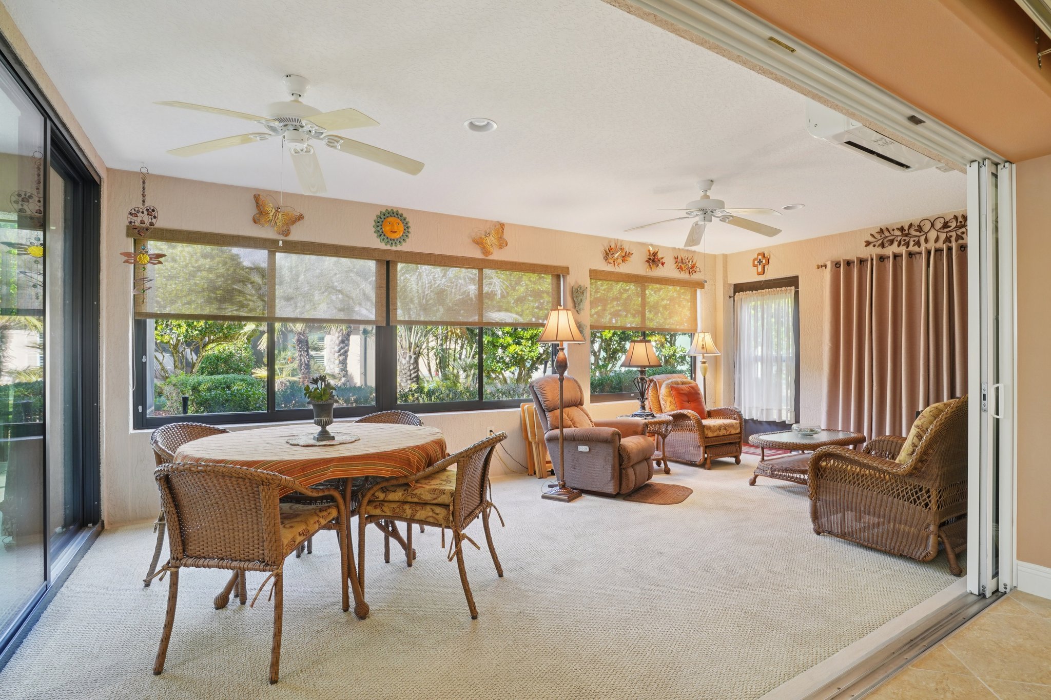 Royal Elm Rd-S0811-013.jpg