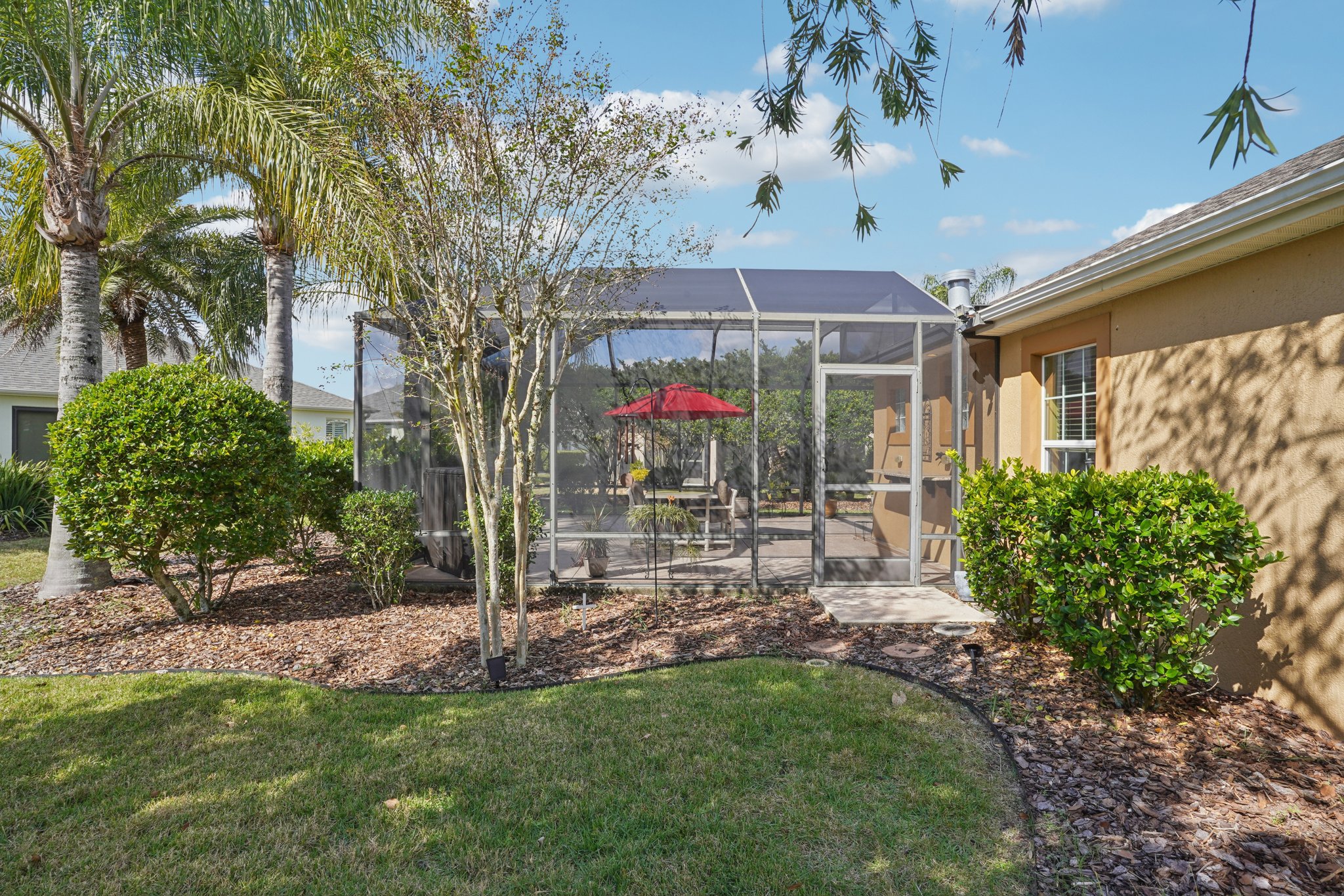 Royal Elm Rd-S0811-047.jpg