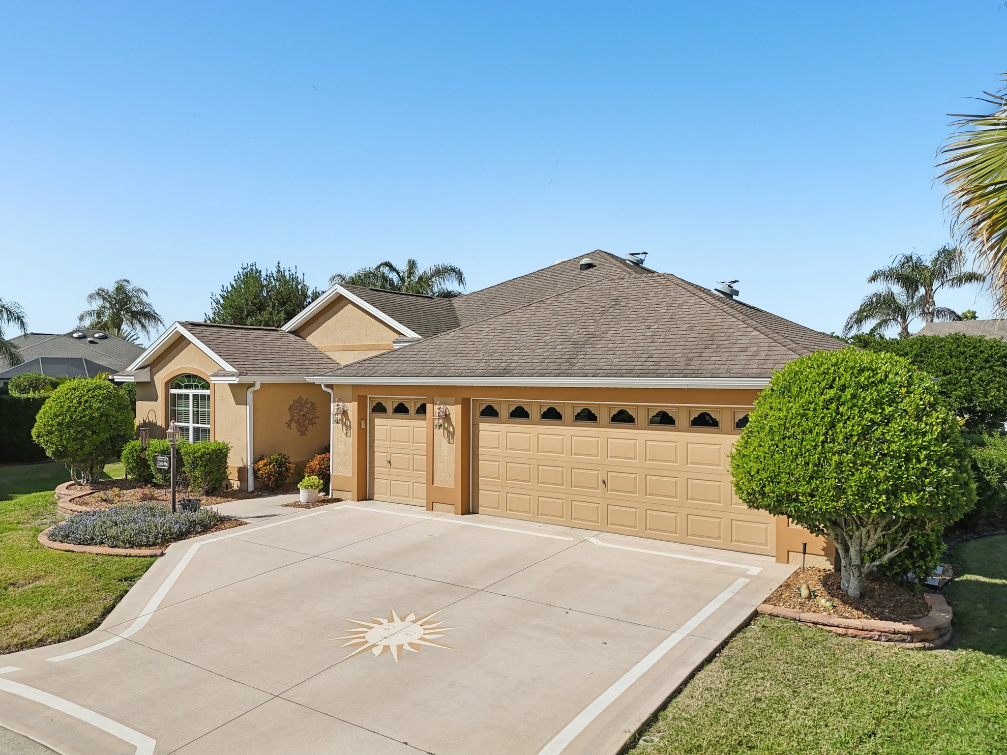 Royal Elm Rd-S0811-050.jpg