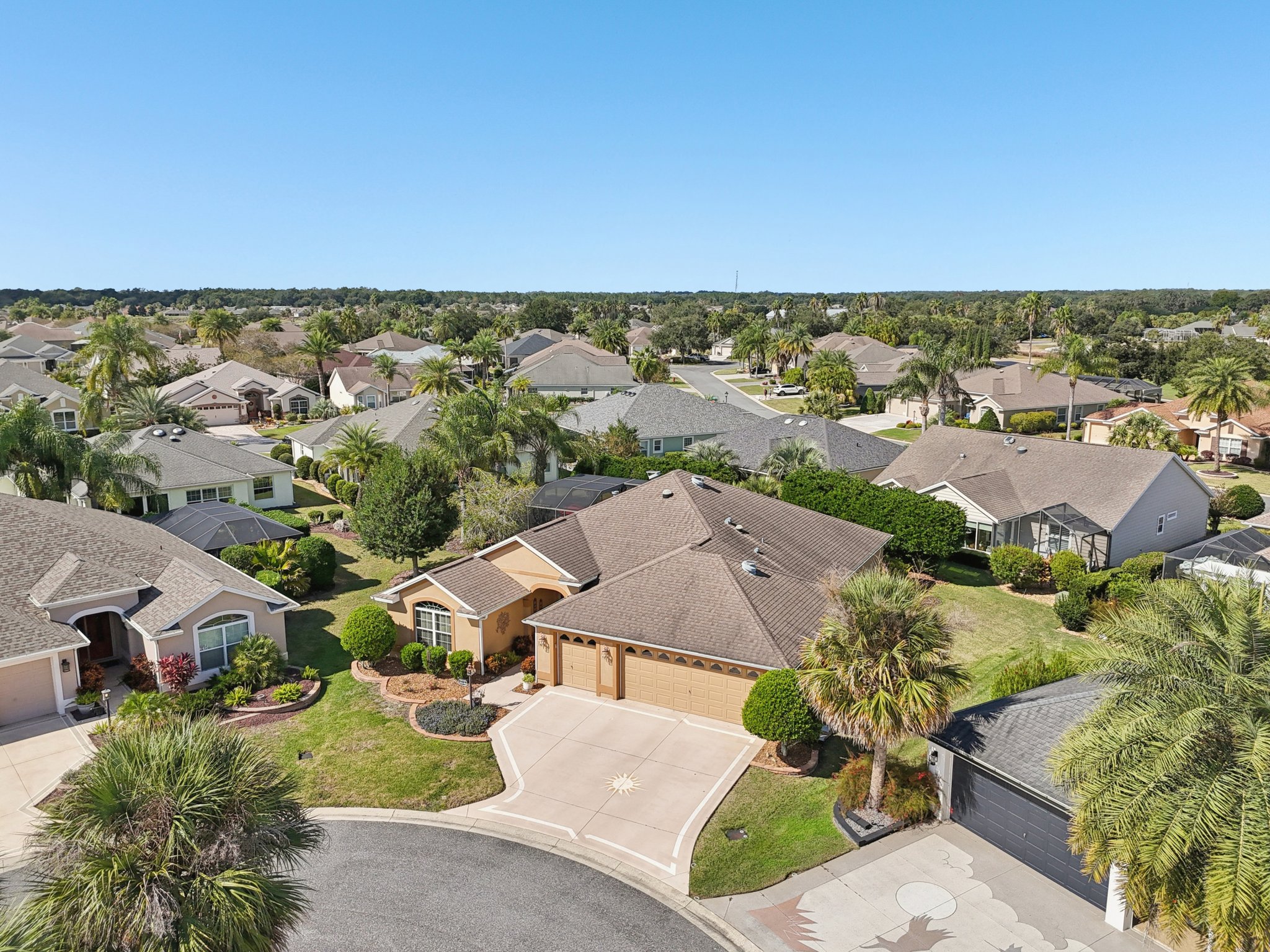 Royal Elm Rd-S0811-054.jpg