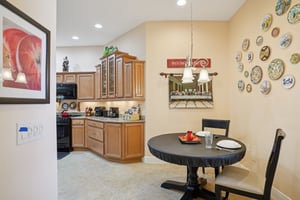 Royal Elm Rd-S0811-020.jpg