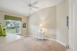 Royal Elm Rd-S0811-037.jpg