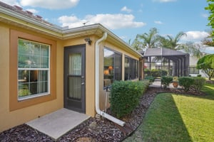 Royal Elm Rd-S0811-045.jpg