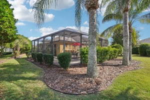 Royal Elm Rd-S0811-046.jpg