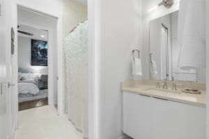  Photo 39