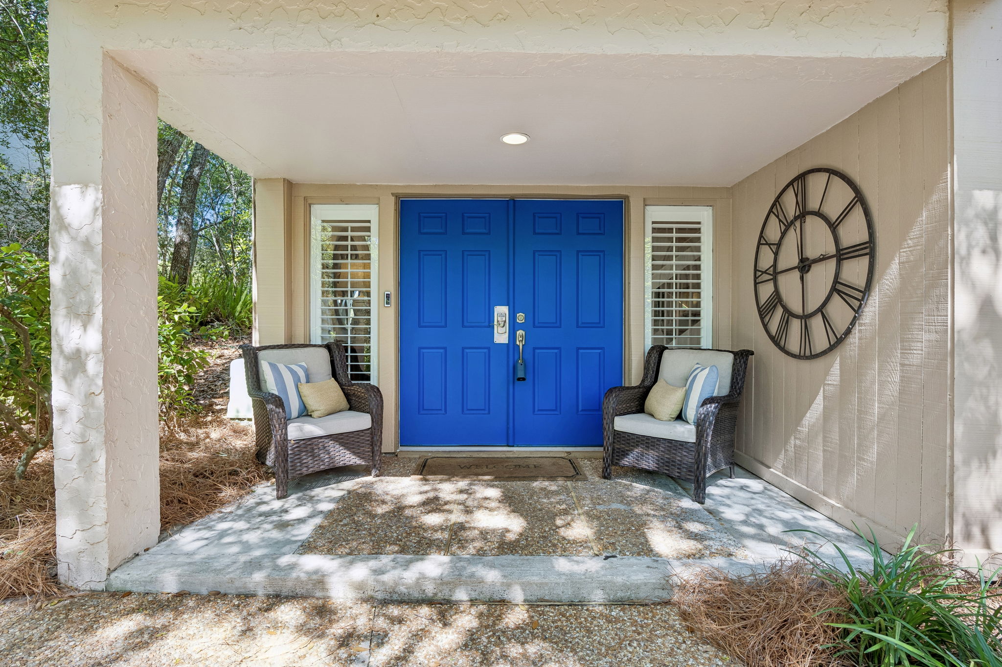 Front Entry Detail