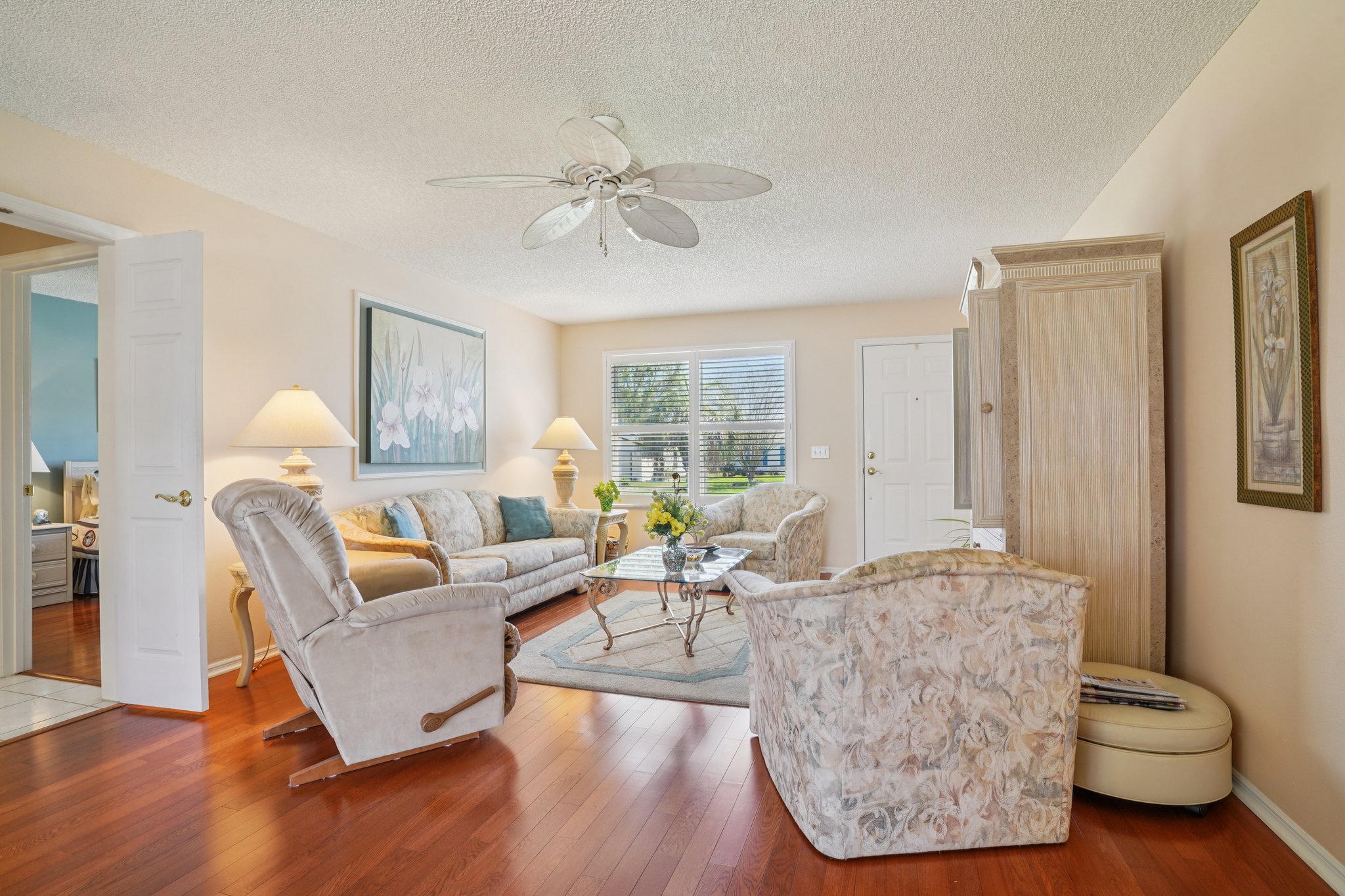 Claudio Ln-S1903-011.jpg