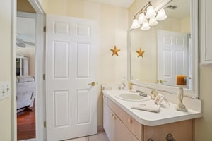 Claudio Ln-S1903-031.jpg